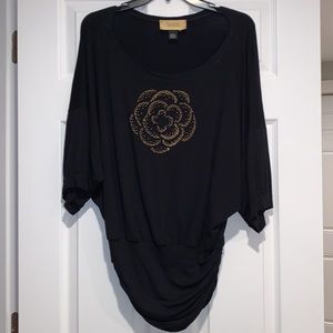 St. John Crystal Rose Graphic Bateau Neckline T-Shirt 👚 Size S 🤩 MC